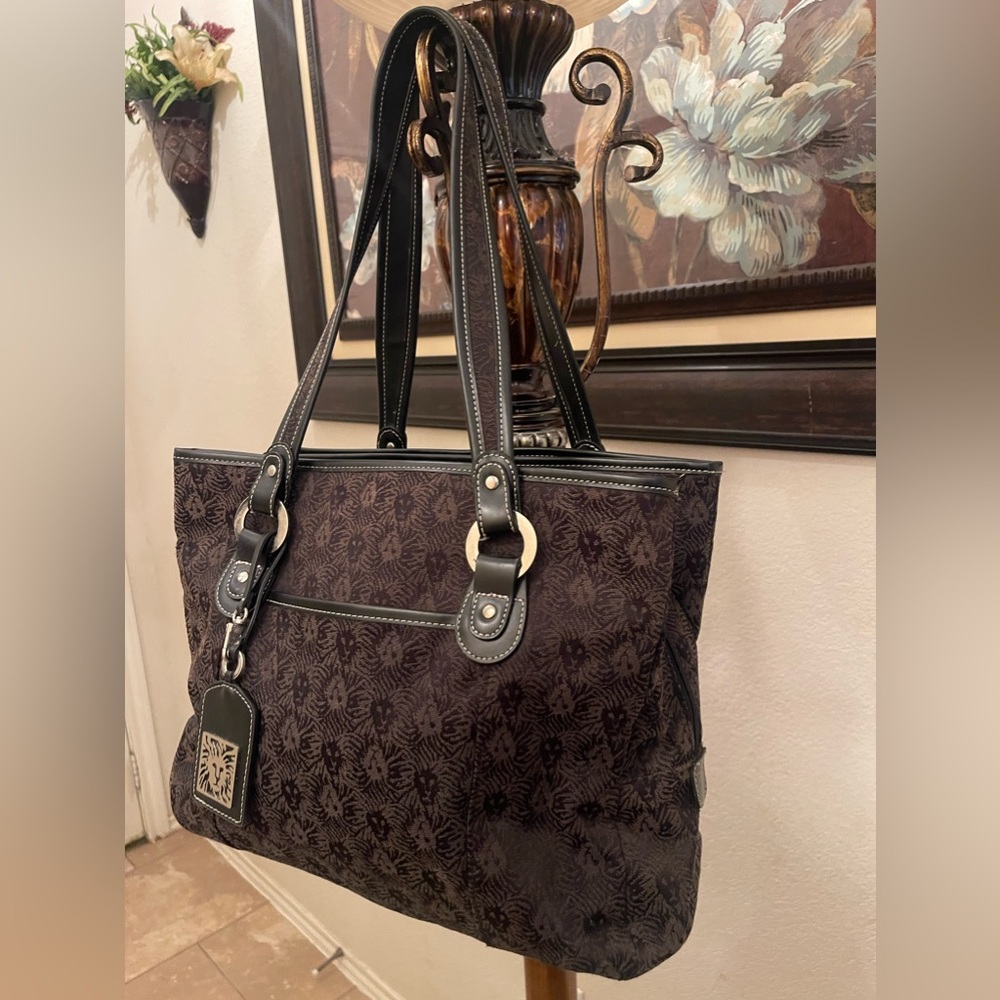 Anne Klein - Picture 5 of 16